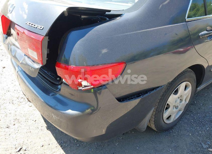 Photo 6 of 2005 Honda Accord 2.4 LX (VIN 1HGCM56435A197273)