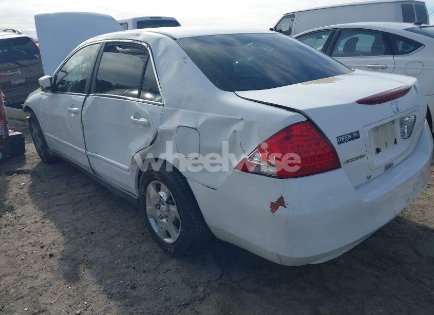 Photo 3 of 2006 Honda Accord 2.4 LX (VIN 1HGCM56436A117052)