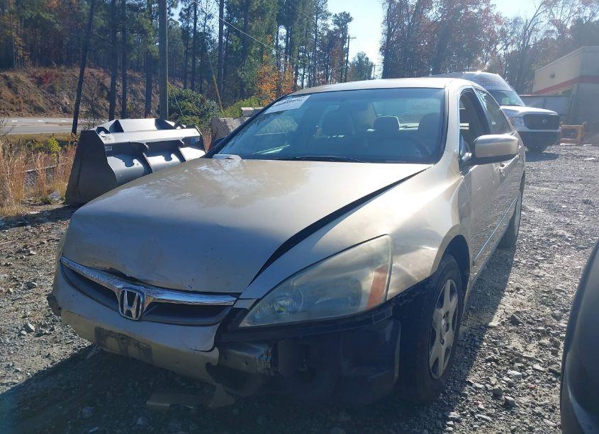Photo 2 of 2006 Honda Accord 2.4 LX (VIN 1HGCM56436A165764)