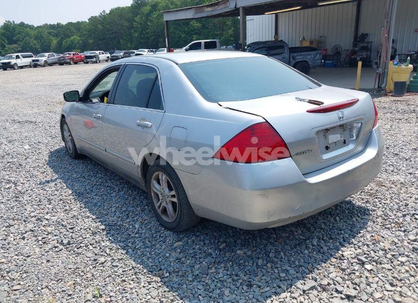 Photo 3 of 2007 Honda Accord 2.4 LX (VIN 1HGCM56437A049997)