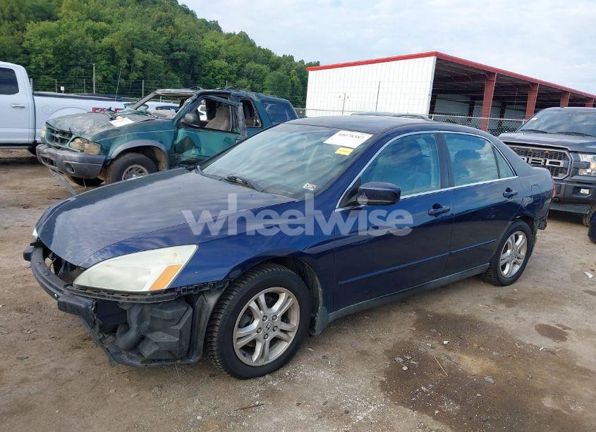 Photo 2 of 2007 Honda Accord 2.4 LX (VIN 1HGCM56437A129512)