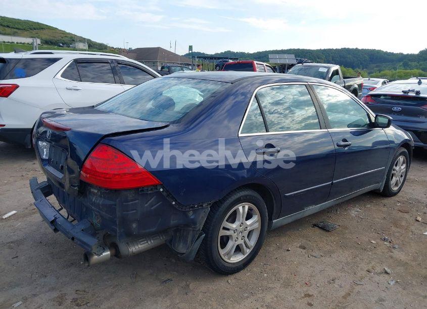 Photo 4 of 2007 Honda Accord 2.4 LX (VIN 1HGCM56437A129512)