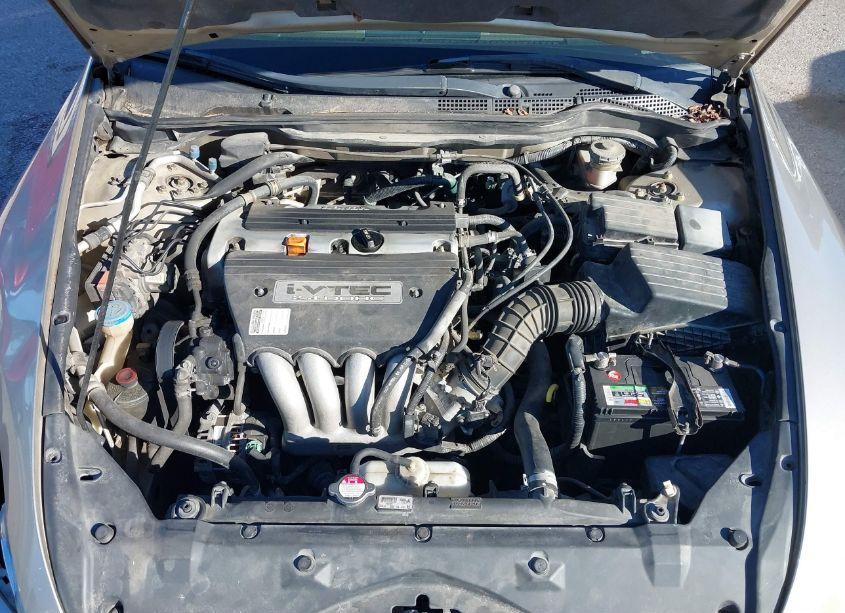 Photo 10 of 2003 Honda Accord 2.4 LX (VIN 1HGCM56443A077706)