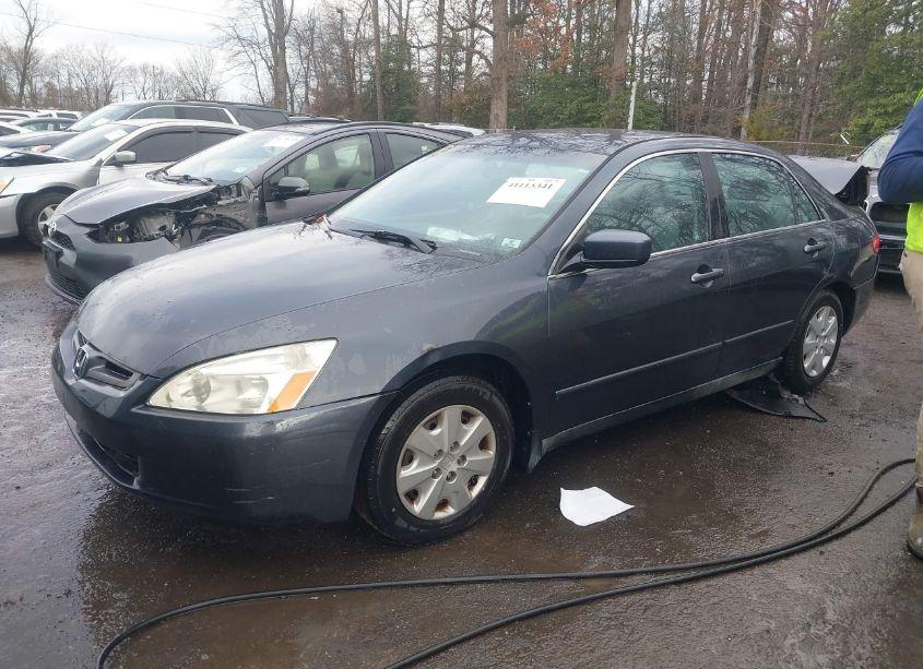 Photo 2 of 2004 Honda Accord 2.4 LX (VIN 1HGCM56444A132155)