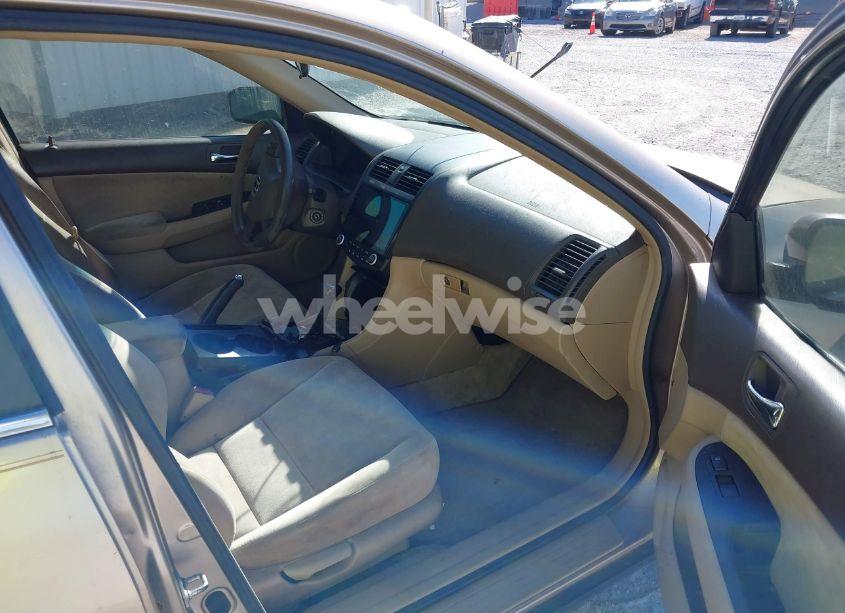 Photo 5 of 2005 Honda Accord 2.4 LX (VIN 1HGCM56445A024393)