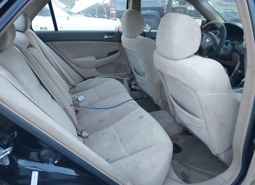 Photo 8 of 2005 Honda Accord 2.4 LX (VIN 1HGCM56445A026547)