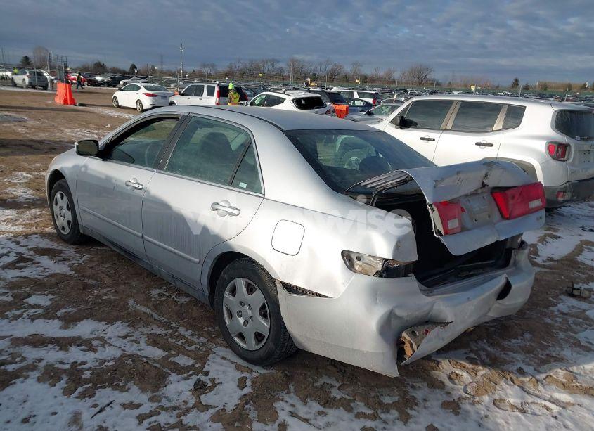Photo 3 of 2005 Honda Accord 2.4 LX (VIN 1HGCM56445A038052)
