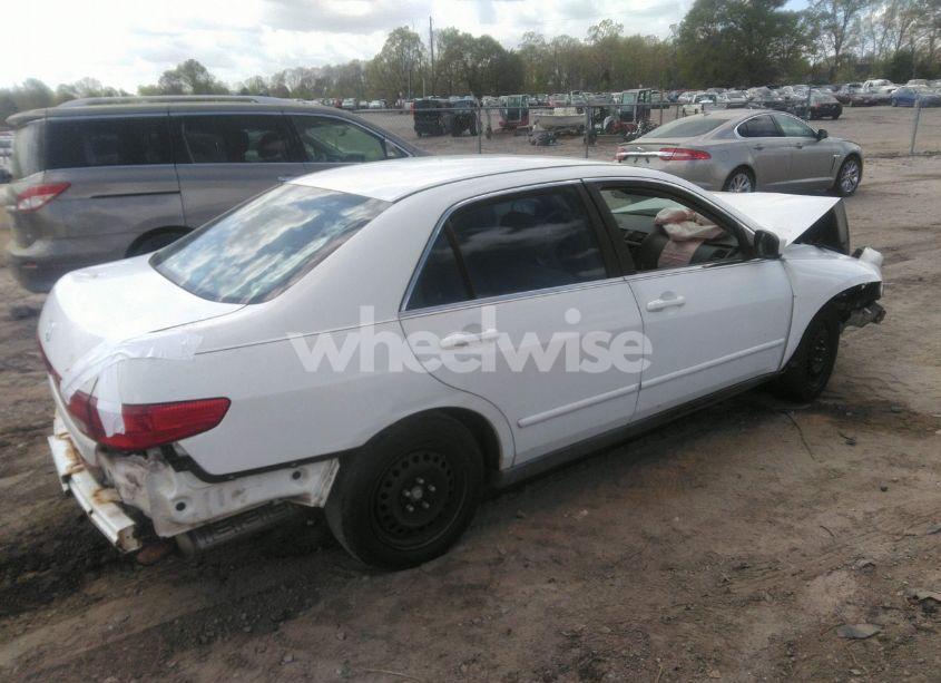 Photo 4 of 2005 Honda Accord 2.4 LX (VIN 1HGCM56445A108181)