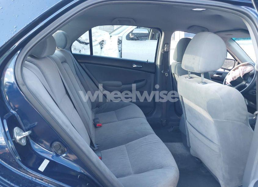 Photo 8 of 2005 Honda Accord 2.4 LX (VIN 1HGCM56445A143531)