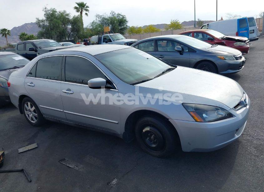 Photo 12 of 2005 Honda Accord 2.4 LX (VIN 1HGCM56445A154870)