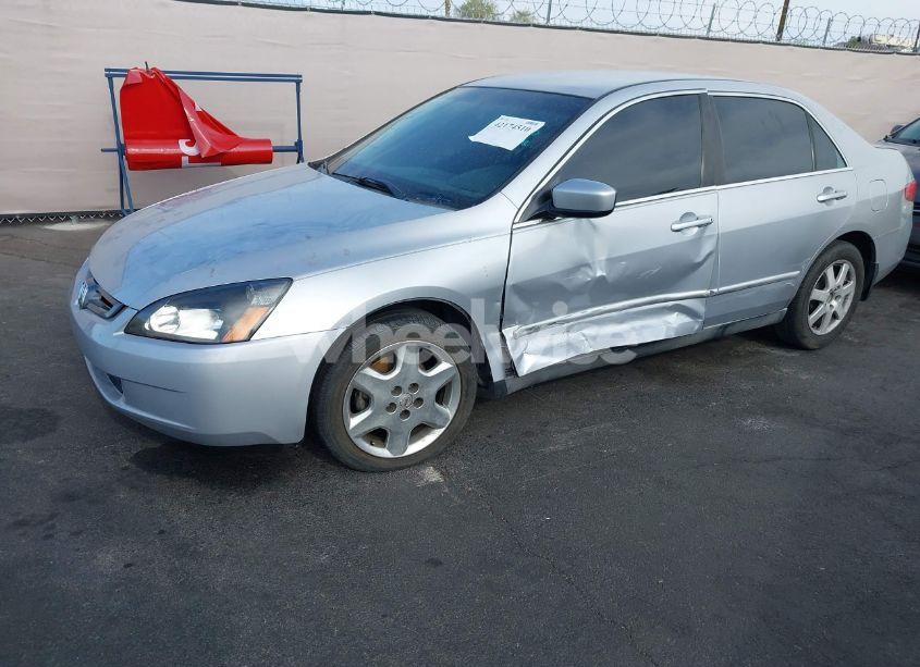 Photo 6 of 2005 Honda Accord 2.4 LX (VIN 1HGCM56445A154870)