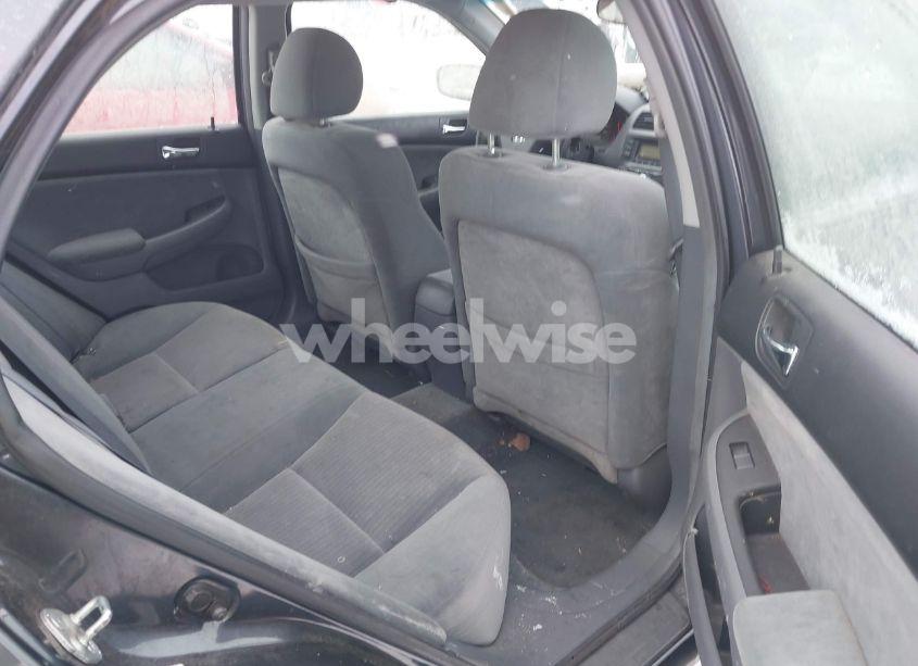 Photo 8 of 2005 Honda Accord 2.4 LX (VIN 1HGCM56445A173385)