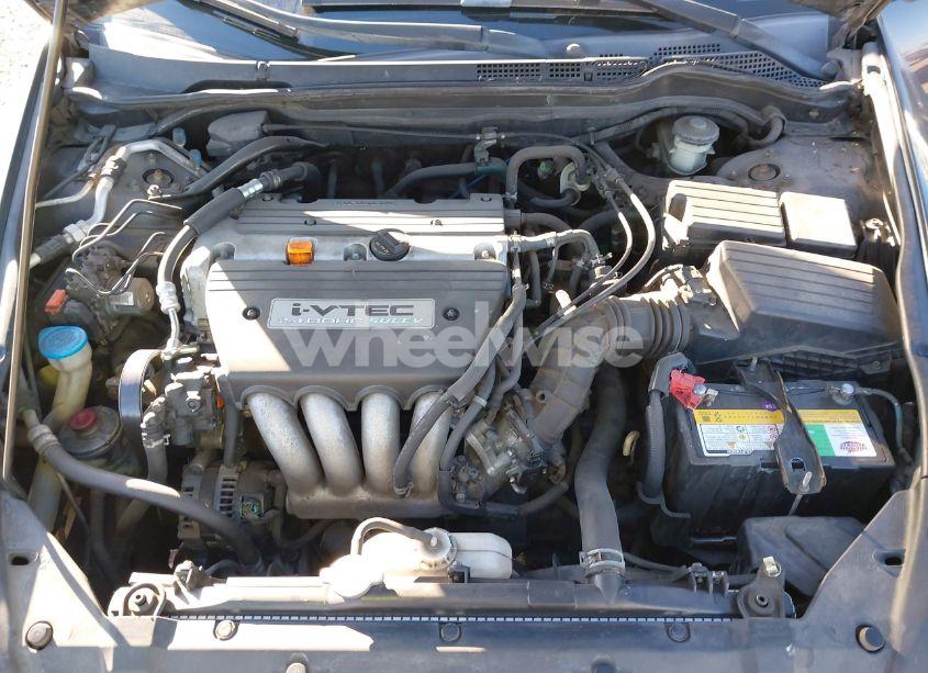 Photo 10 of 2005 Honda Accord 2.4 LX (VIN 1HGCM56445A178554)