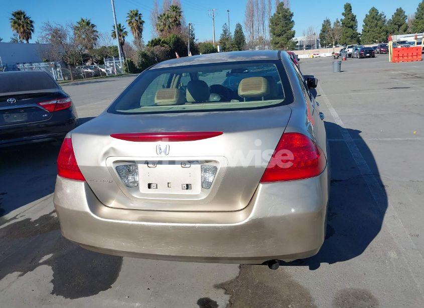 Photo 16 of 2006 Honda Accord 2.4 LX (VIN 1HGCM56446A079184)