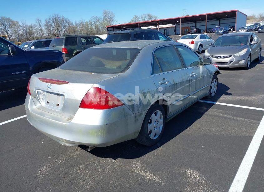 Photo 4 of 2007 Honda Accord 2.4 LX (VIN 1HGCM56447A012862)