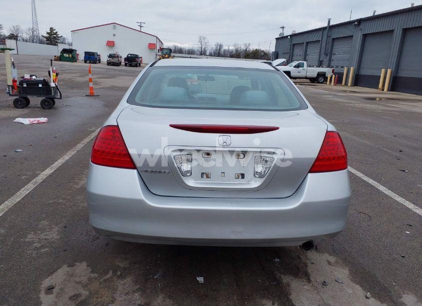 Photo 16 of 2007 Honda Accord 2.4 LX (VIN 1HGCM56447A061799)