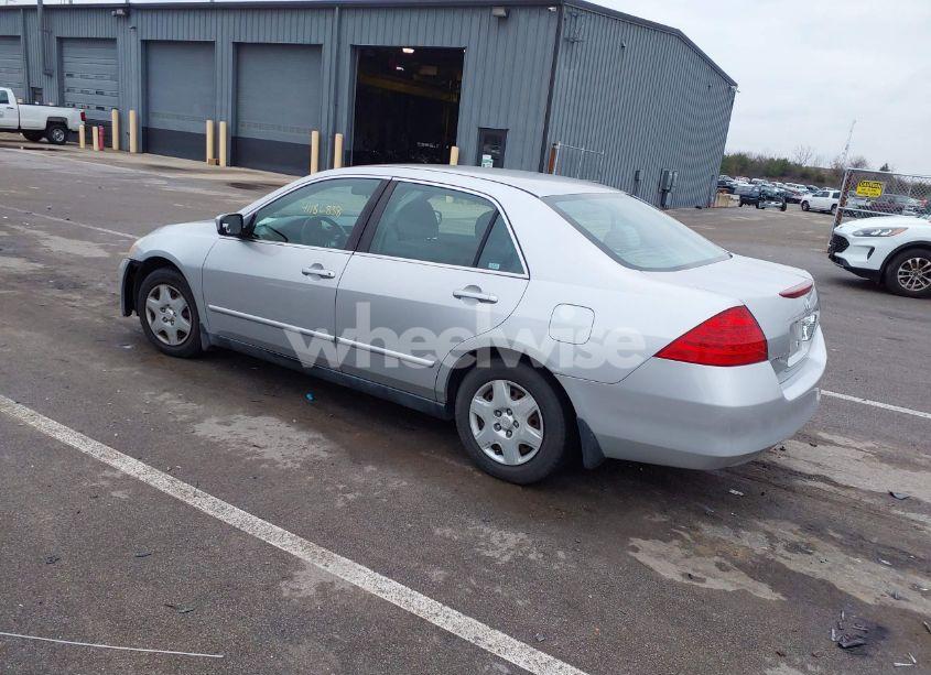 Photo 3 of 2007 Honda Accord 2.4 LX (VIN 1HGCM56447A061799)