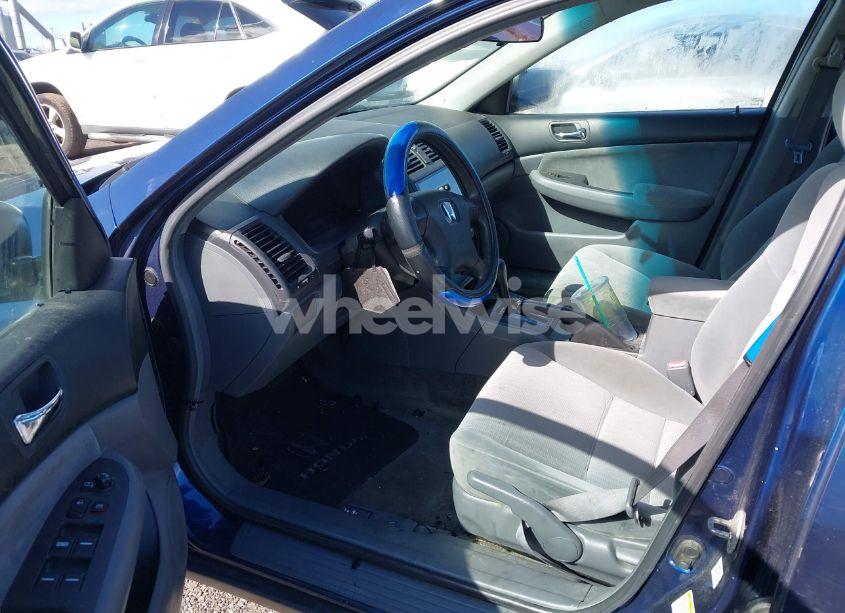 Photo 5 of 2005 Honda Accord 2.4 LX (VIN 1HGCM56455A020658)