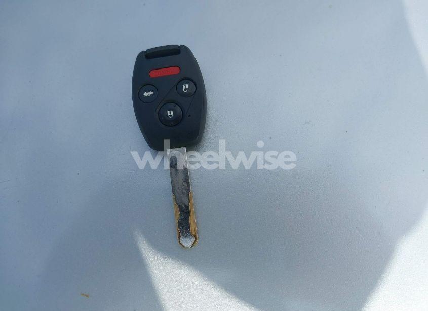 Photo 11 of 2005 Honda Accord 2.4 LX (VIN 1HGCM56455A040327)