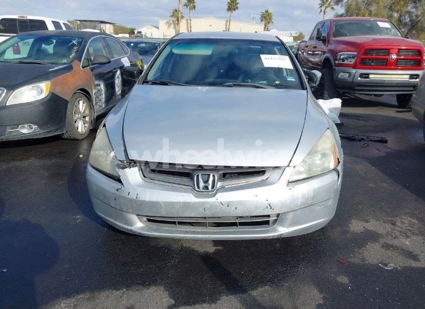 Photo 12 of 2005 Honda Accord 2.4 LX (VIN 1HGCM56455A040327)