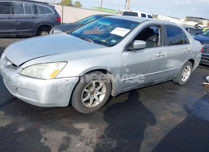 Photo 6 of 2005 Honda Accord 2.4 LX (VIN 1HGCM56455A040327)