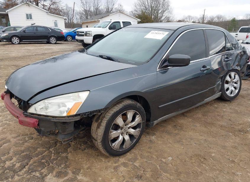 Photo 2 of 2006 Honda Accord 2.4 LX (VIN 1HGCM56456A078514)