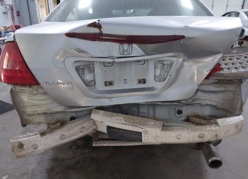 Photo 13 of 2006 Honda Accord 2.4 LX (VIN 1HGCM56456A154717)