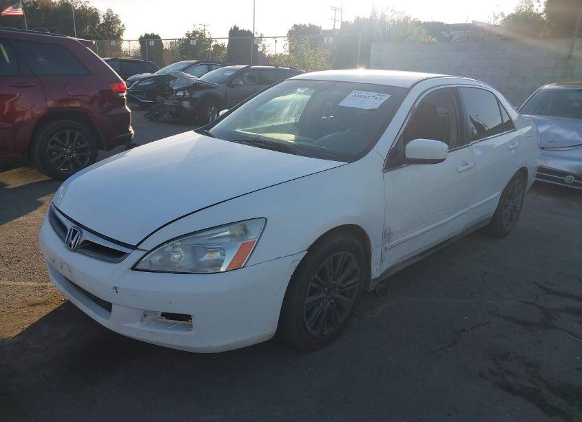 Photo 2 of 2006 Honda Accord 2.4 LX (VIN 1HGCM56456A156919)