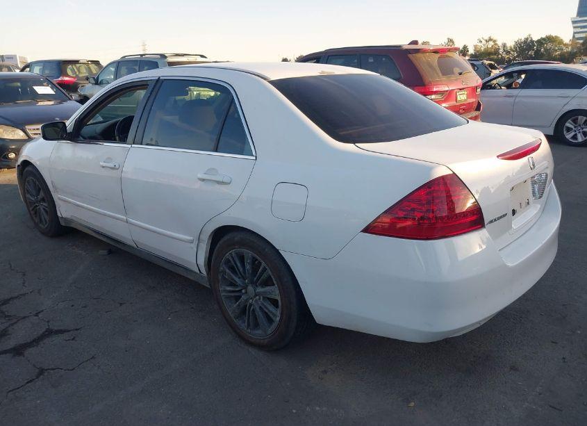 Photo 3 of 2006 Honda Accord 2.4 LX (VIN 1HGCM56456A156919)