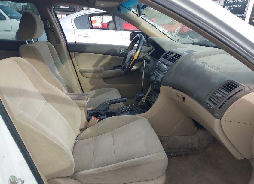 Photo 5 of 2006 Honda Accord 2.4 LX (VIN 1HGCM56456A156919)