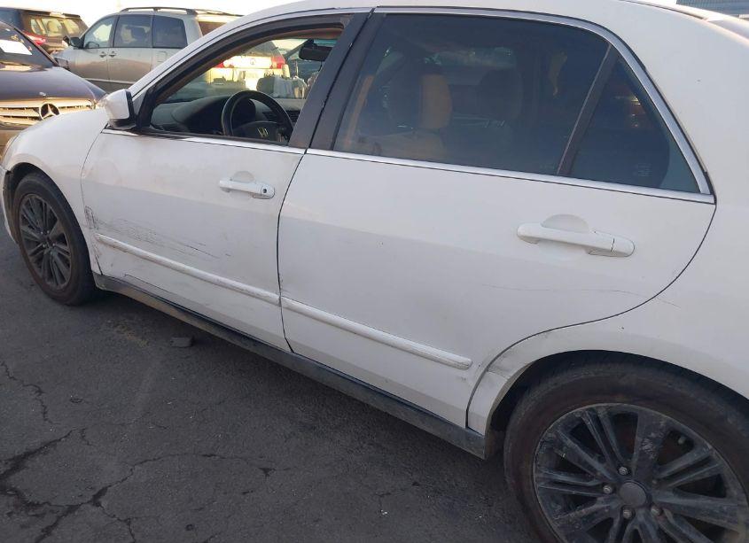 Photo 6 of 2006 Honda Accord 2.4 LX (VIN 1HGCM56456A156919)