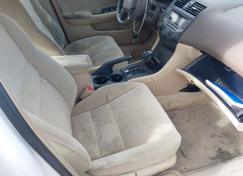 Photo 5 of 2006 Honda Accord 2.4 LX (VIN 1HGCM56456A182162)