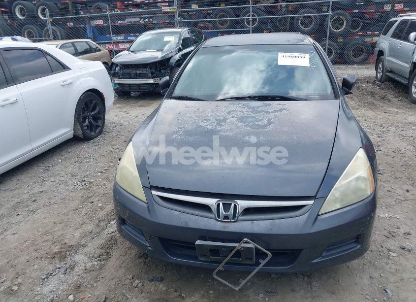 Photo 13 of 2007 Honda Accord 2.4 LX (VIN 1HGCM56457A006603)