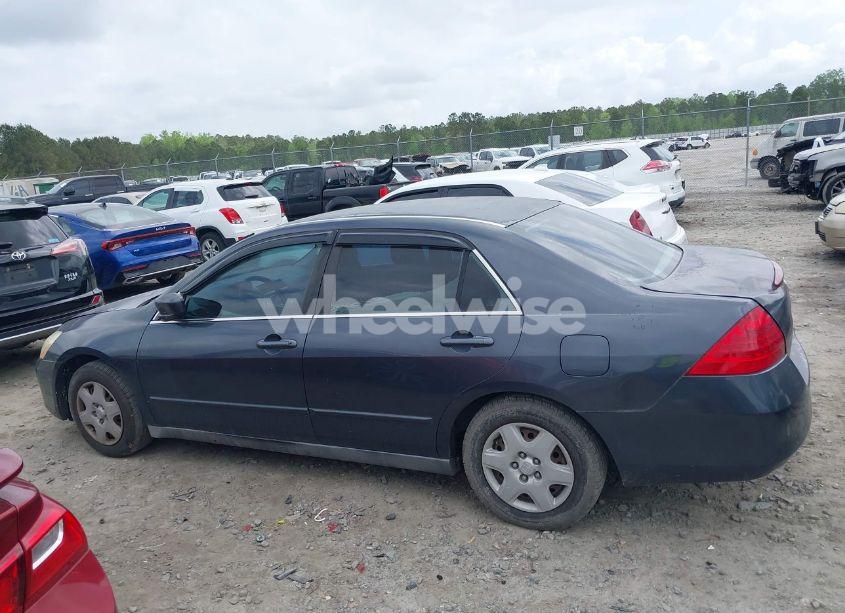 Photo 15 of 2007 Honda Accord 2.4 LX (VIN 1HGCM56457A006603)