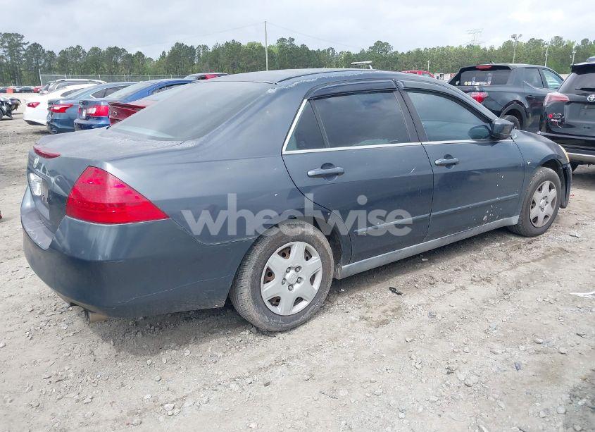 Photo 4 of 2007 Honda Accord 2.4 LX (VIN 1HGCM56457A006603)