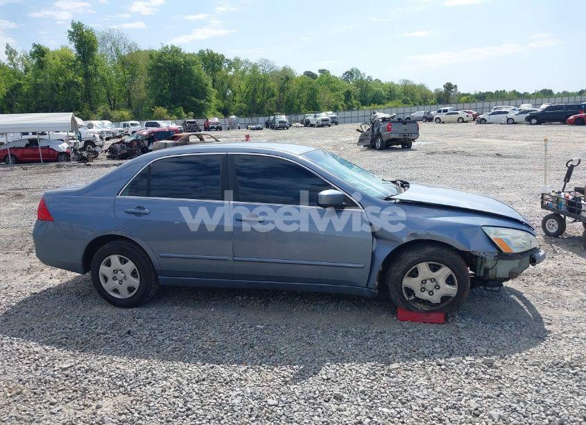 Photo 13 of 2007 Honda Accord 2.4 LX (VIN 1HGCM56457A042467)