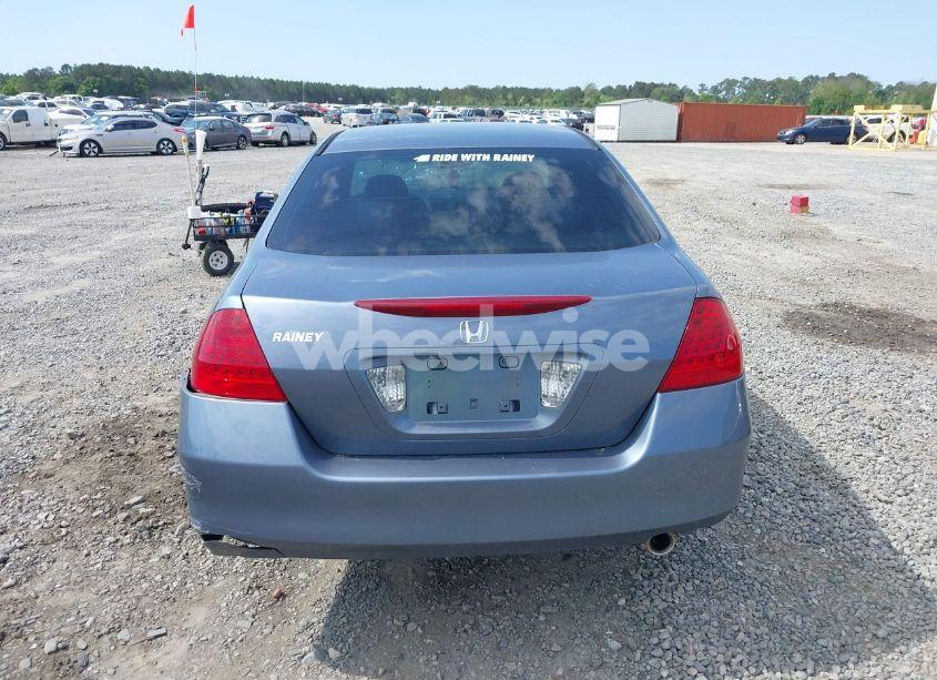 Photo 16 of 2007 Honda Accord 2.4 LX (VIN 1HGCM56457A042467)