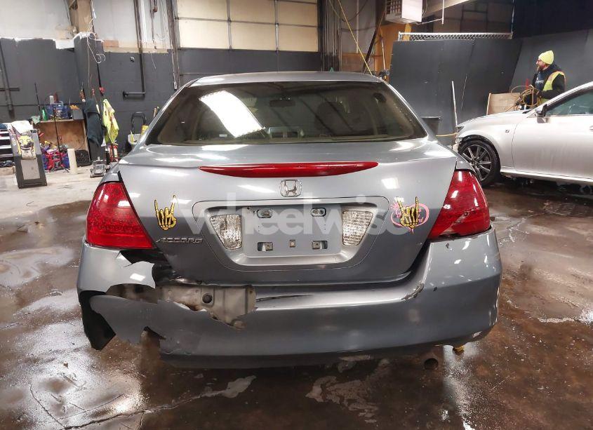 Photo 16 of 2007 Honda Accord 2.4 LX (VIN 1HGCM56457A054845)