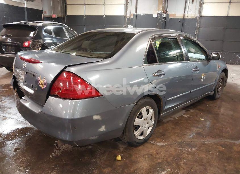 Photo 4 of 2007 Honda Accord 2.4 LX (VIN 1HGCM56457A054845)