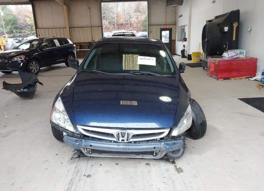 Photo 12 of 2007 Honda Accord 2.4 LX (VIN 1HGCM56457A069538)