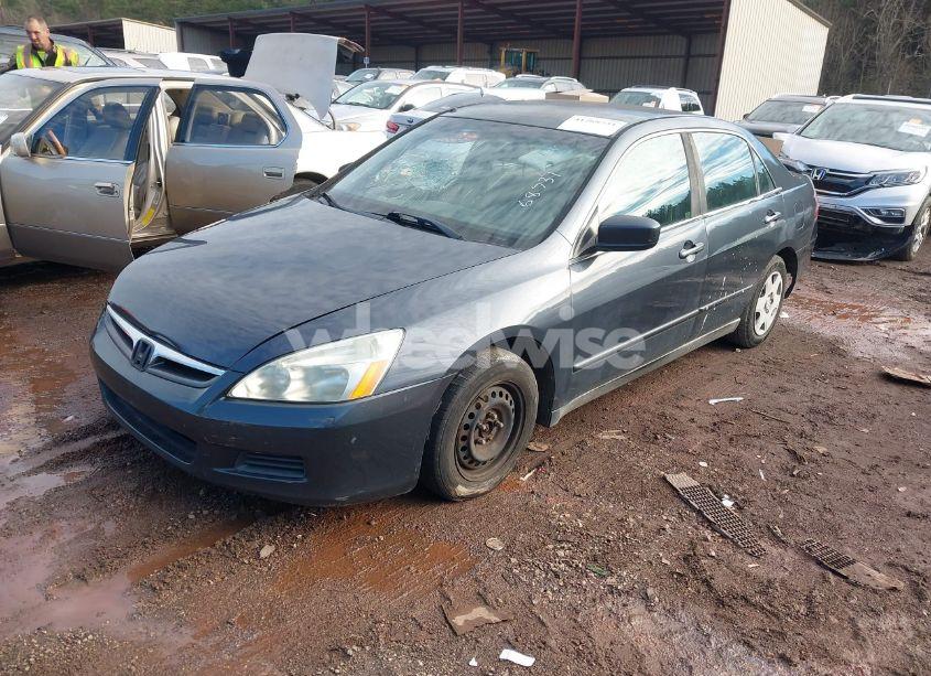 Photo 2 of 2007 Honda Accord 2.4 LX (VIN 1HGCM56457A116227)