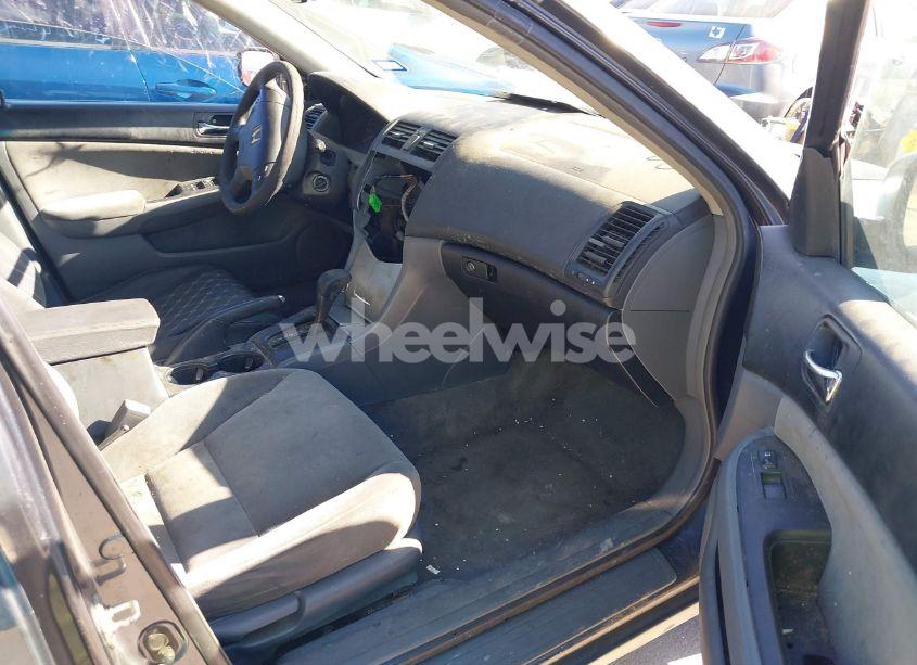 Photo 5 of 2007 Honda Accord 2.4 LX (VIN 1HGCM56457A145551)