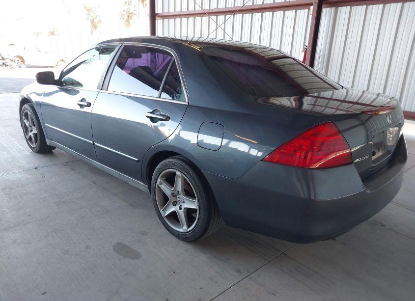 Photo 3 of 2007 Honda Accord 2.4 LX (VIN 1HGCM56457A198735)