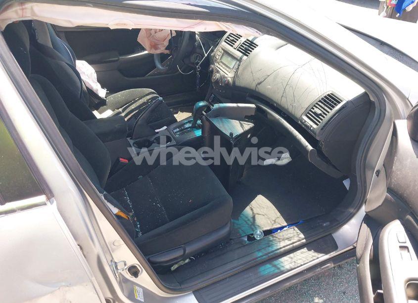 Photo 5 of 2007 Honda Accord 2.4 LX (VIN 1HGCM56457A209300)