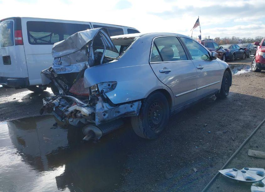 Photo 4 of 2004 Honda Accord 2.4 LX (VIN 1HGCM56464A043963)