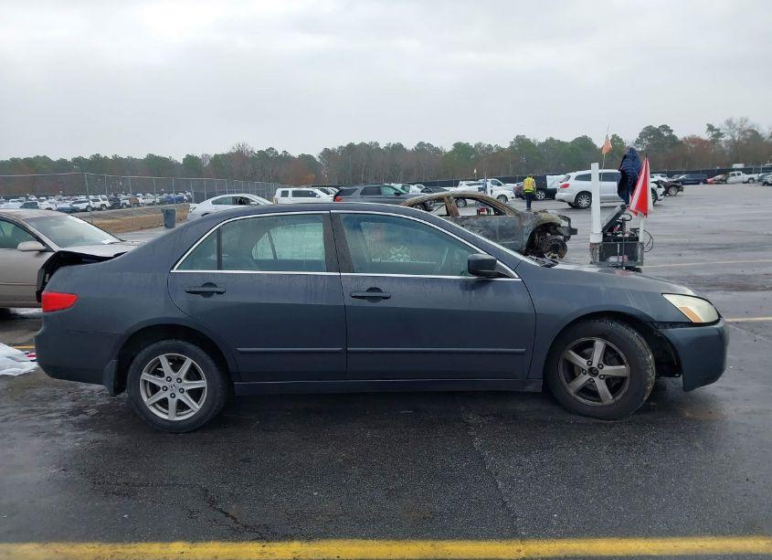 Photo 13 of 2005 Honda Accord 2.4 LX (VIN 1HGCM56465A012665)