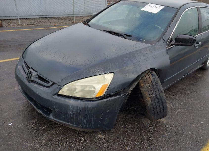 Photo 6 of 2005 Honda Accord 2.4 LX (VIN 1HGCM56465A012665)