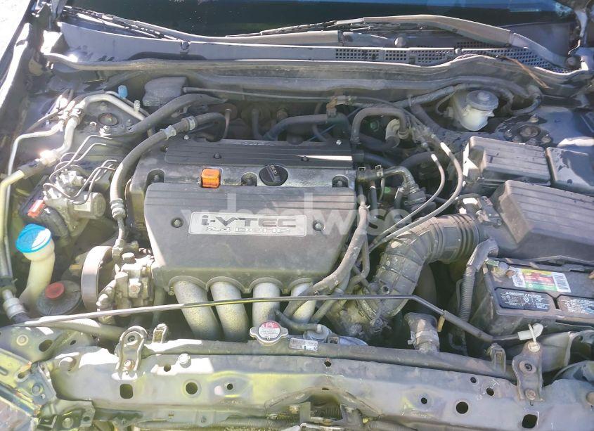 Photo 10 of 2005 Honda Accord 2.4 LX (VIN 1HGCM56465A070503)