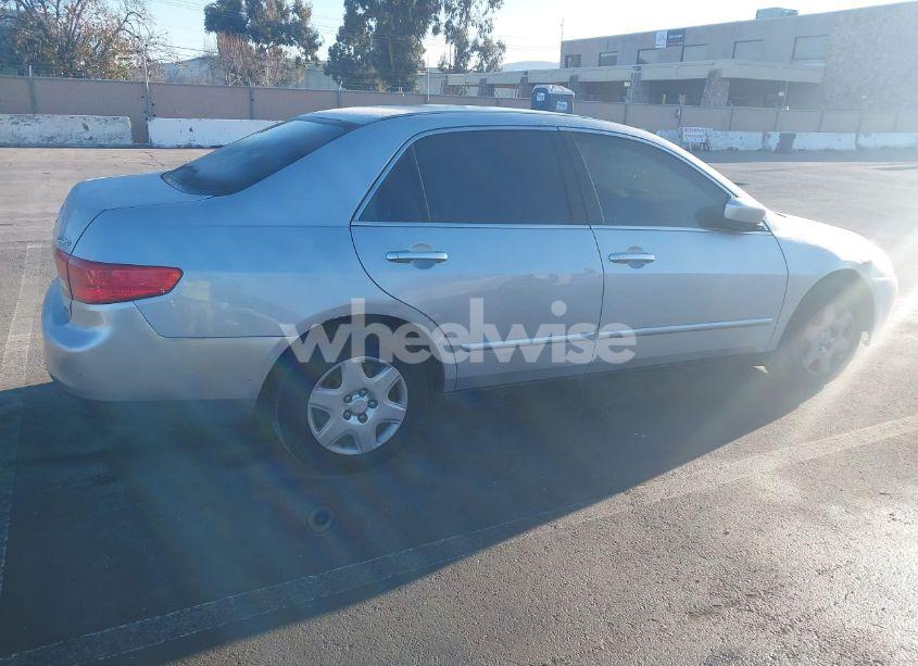 Photo 4 of 2005 Honda Accord 2.4 LX (VIN 1HGCM56465A130747)