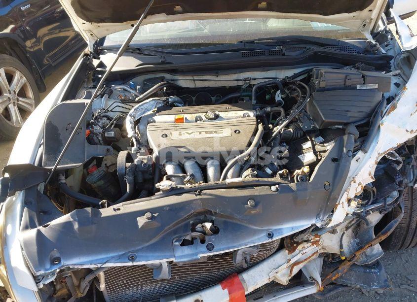 Photo 10 of 2005 Honda Accord 2.4 LX (VIN 1HGCM56465A164817)